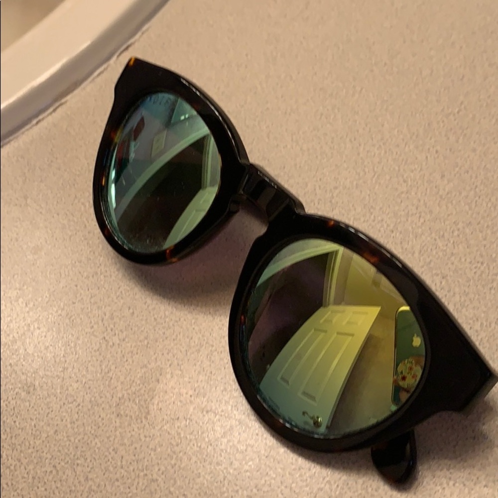 DIFF Sunglasses
